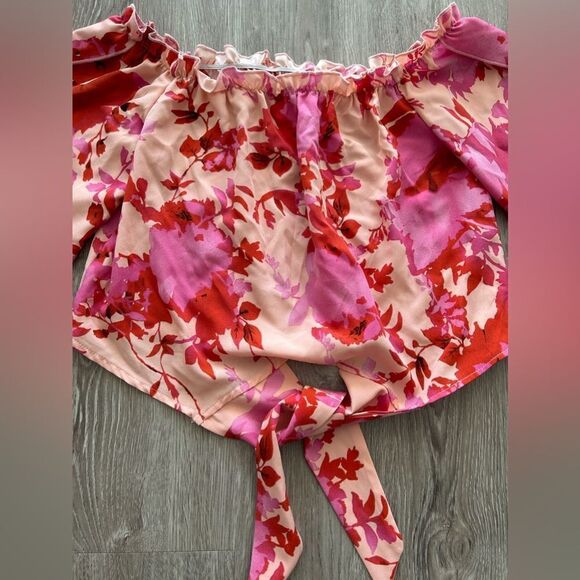 Floral Off the Shoulder Top - Picture 6 of 7